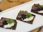 Užkandis su kepta jautiena – FoodStories.lt