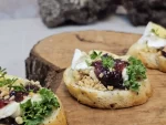 245  Užkeptas crostini su camembert sūriu - Image 3